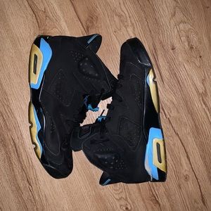 Jordan Retro 6 “UNC”